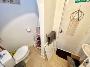 Photo 8- click for photo gallery